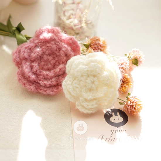 이쁘니의 포인트 아이템 : 뽀얀이 이야기 - cream white flower baby pin