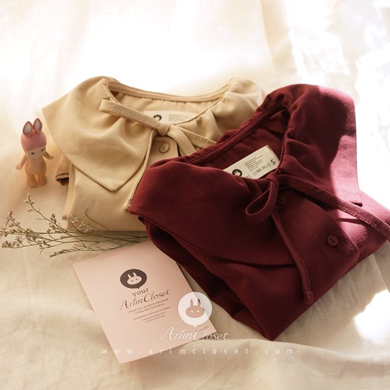[Sale] [2차제작] 쪼꼬미랑 나랑은 서로 좋아하는 사이 &gt;.&lt; - lovely ribbon point cotton baby long blouse (2 colors)