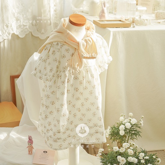 부드러운 꽃들이 사랑하는 쪼꼬미를 닮았죠 :) -  lovely pure beige flower cotton dress