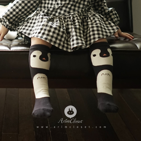 [3차제작] 너를 닮은 아기펭귄 &gt;.&lt; - penguin knee socks